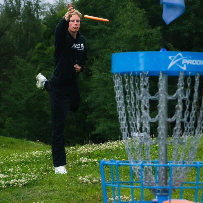 Mitä birdie, bogey ja eagle tarkoittavat frisbeegolfissa?