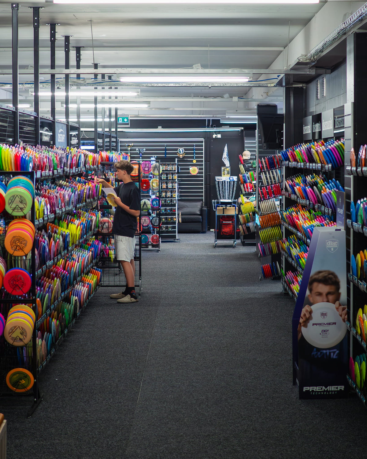 Över 300 m² disc golf-butik